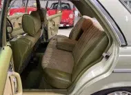 1979 Mercedes-Benz 230 (W123)