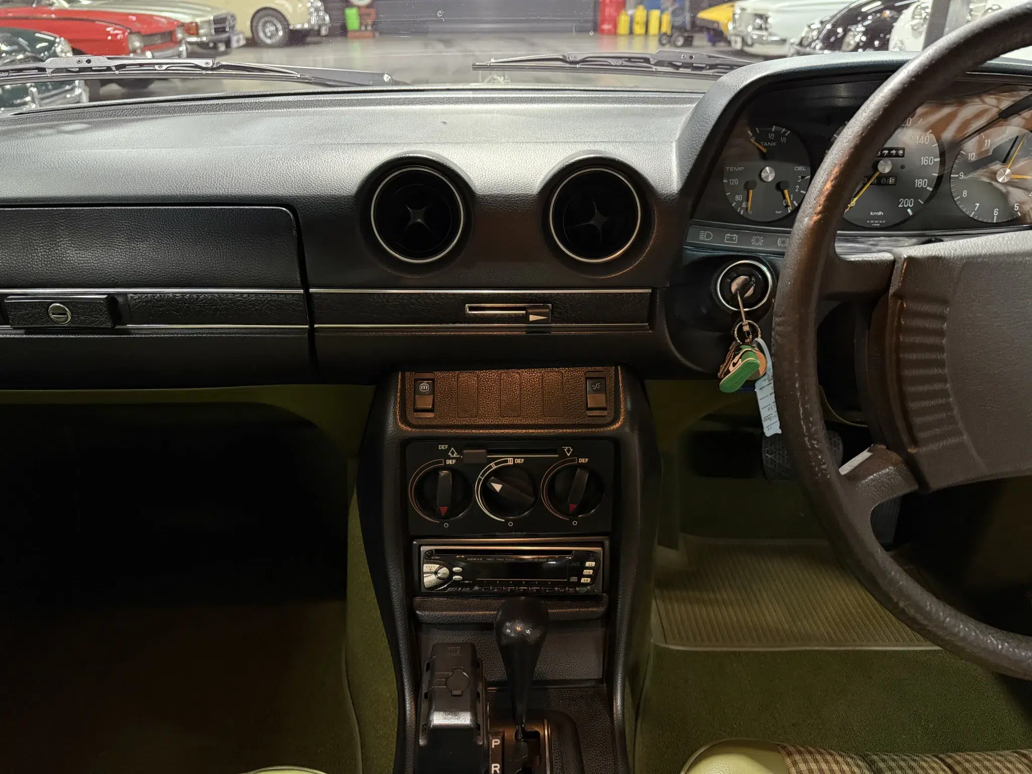 1979 Mercedes-Benz 230 (W123)