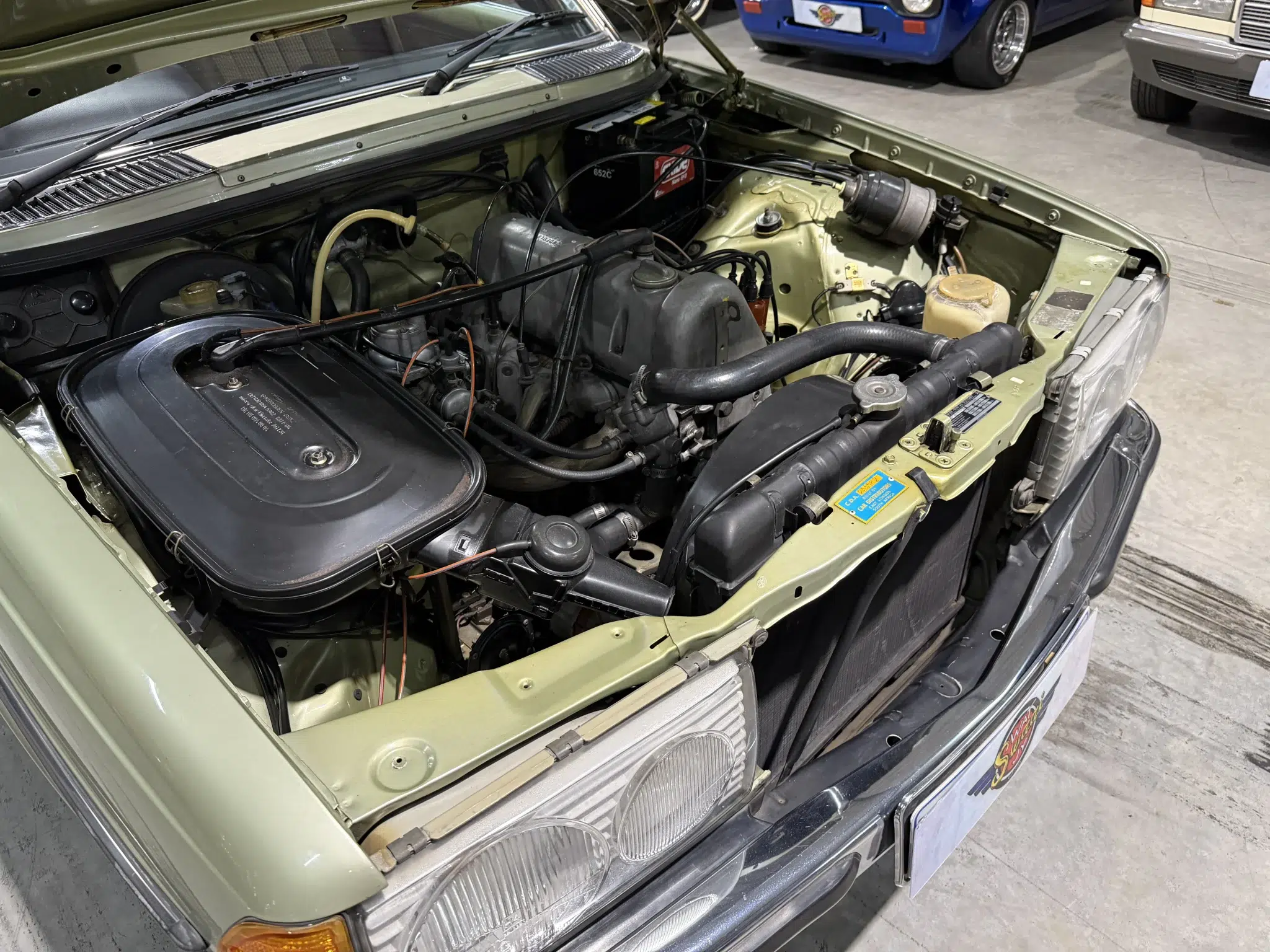 1979 Mercedes-Benz 230 (W123)