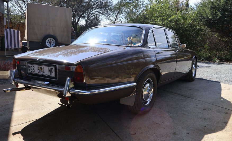 1971 Jaguar XJ6