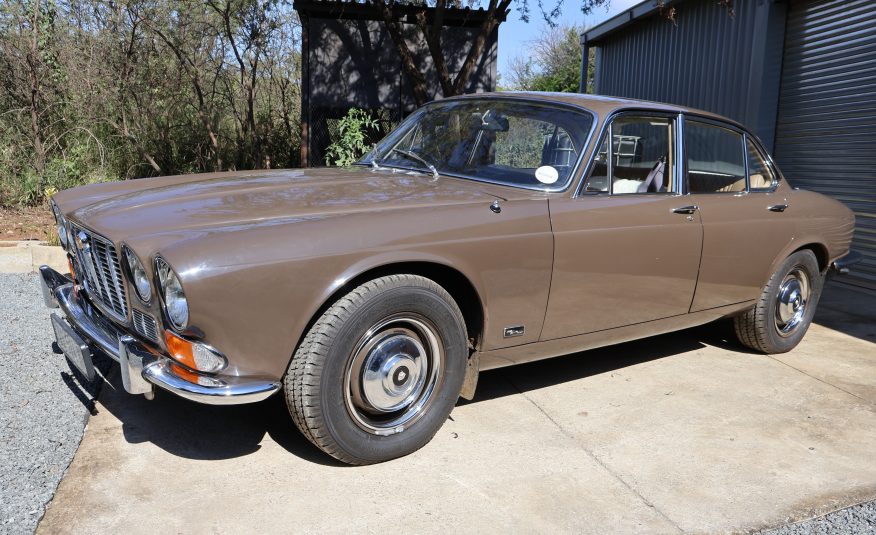 1971 Jaguar XJ6