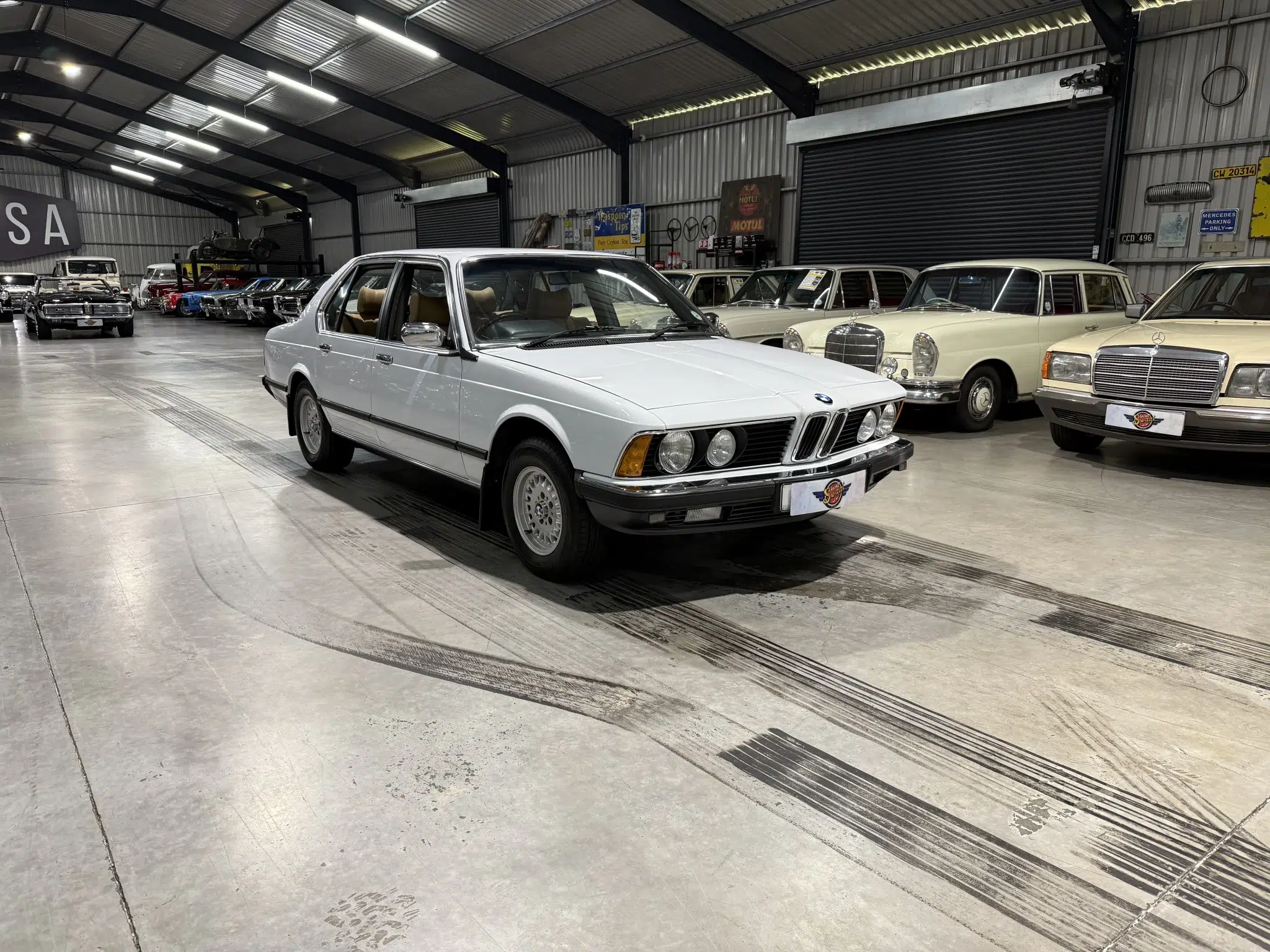 1981 BMW 733i