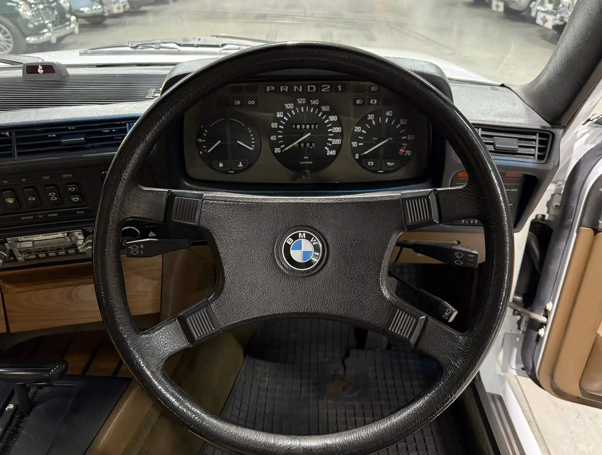 1981 BMW 733i
