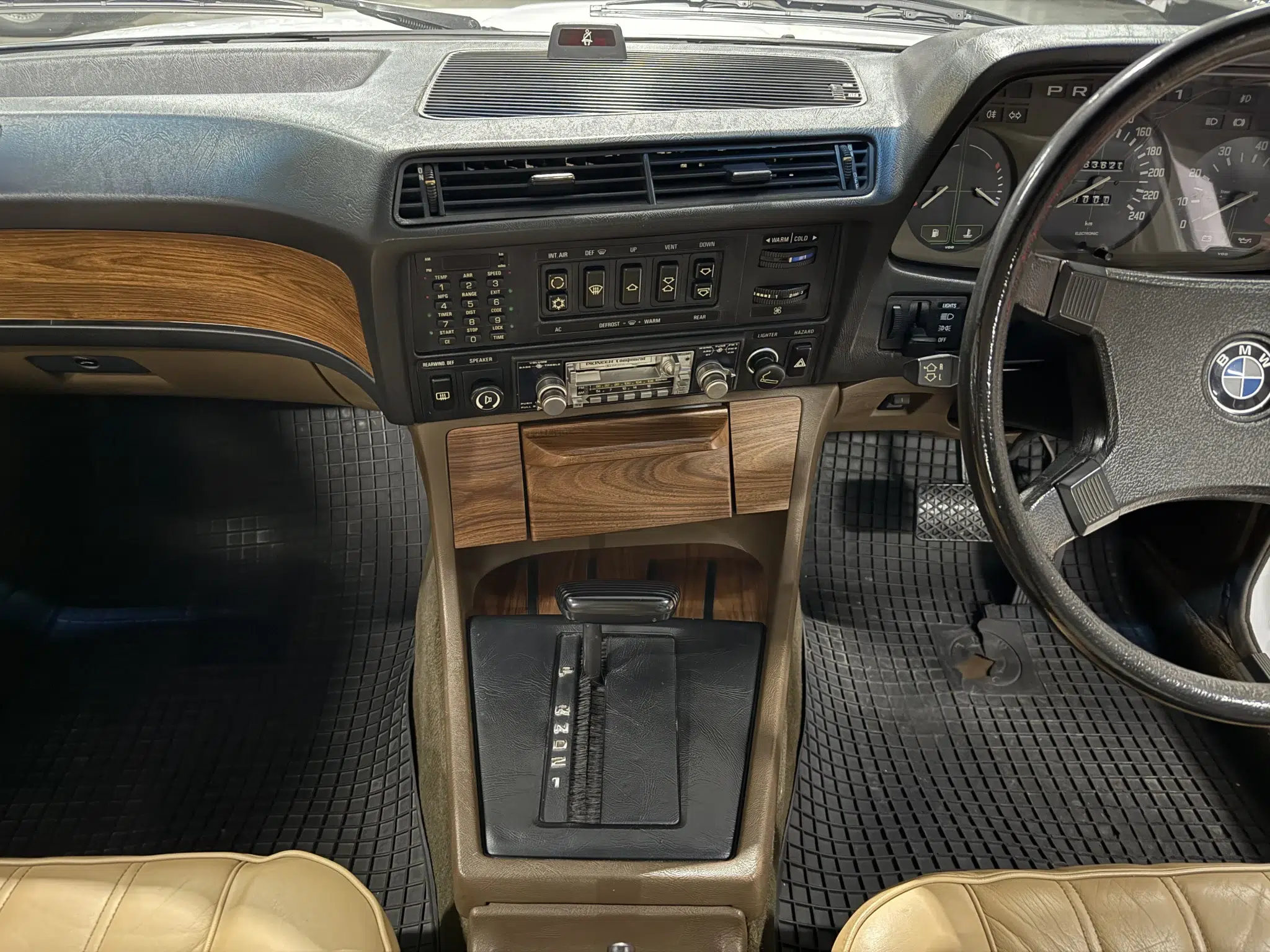 1981 BMW 733i