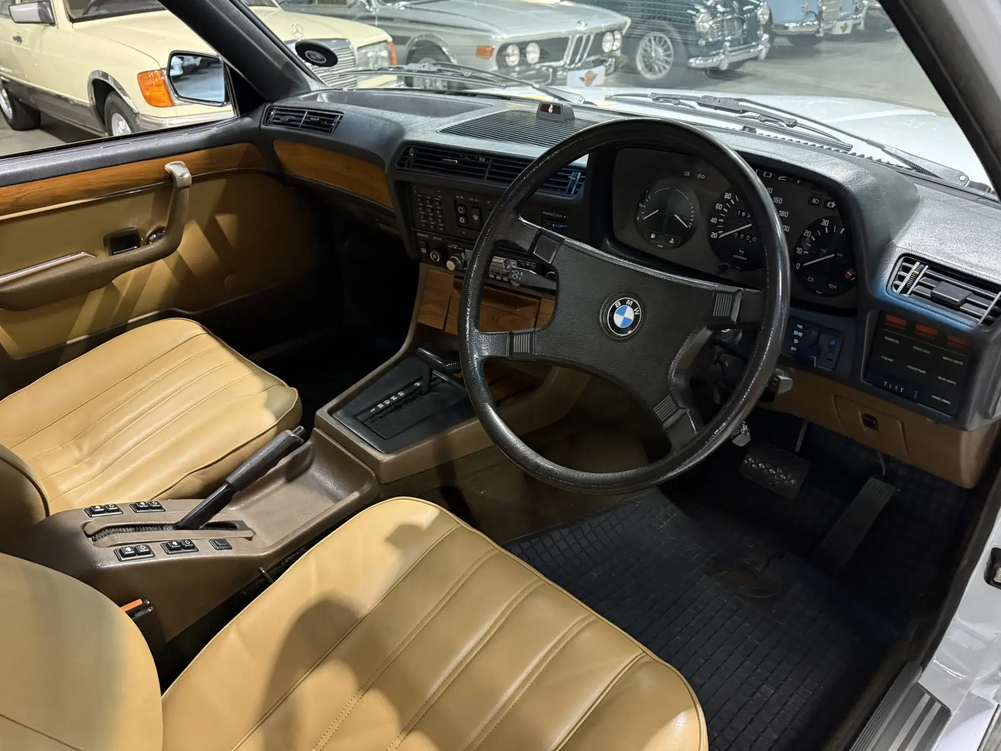 1981 BMW 733i