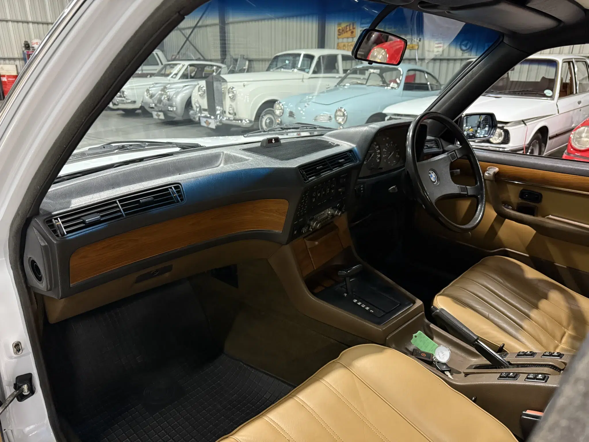 1981 BMW 733i