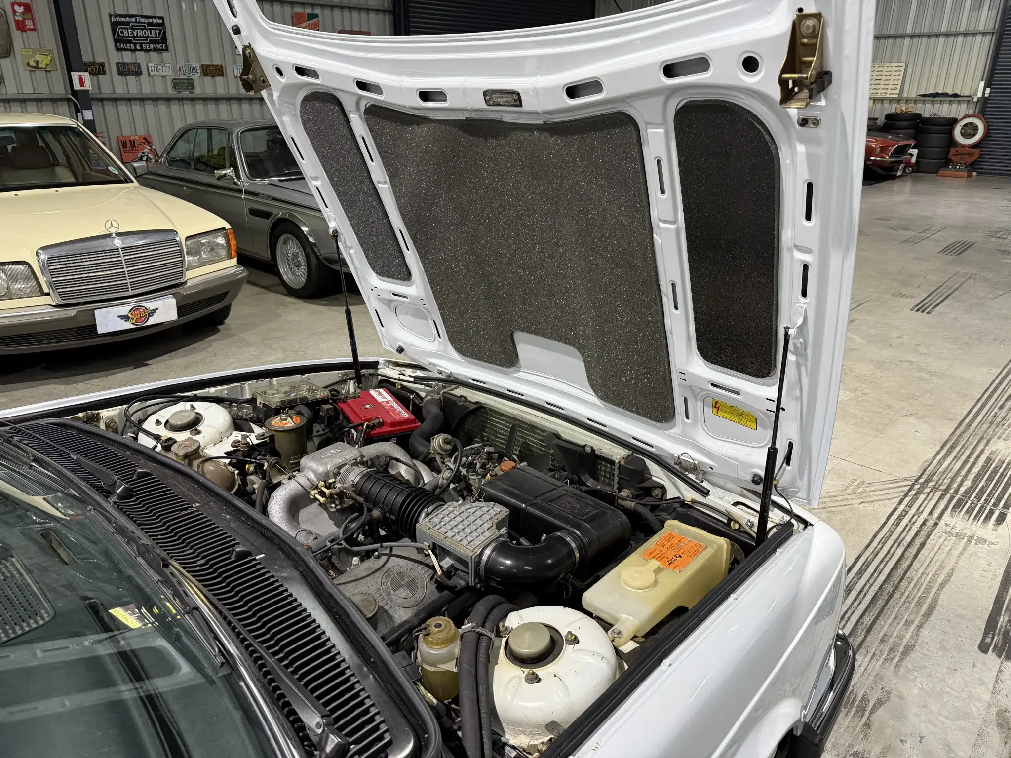 1981 BMW 733i