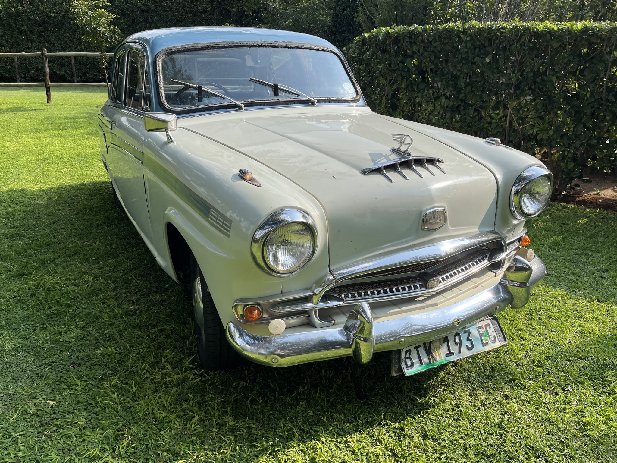 1957 Austin A95