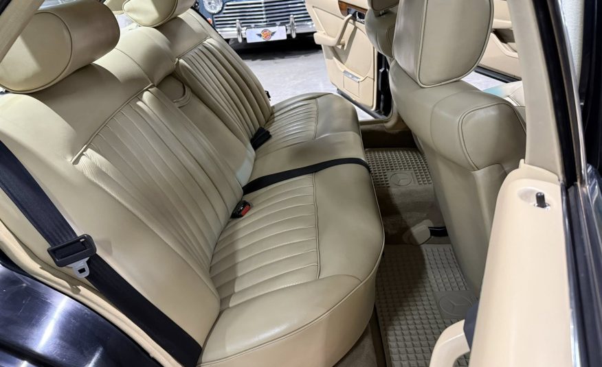 1985 Mercedes-Benz W126 380SE