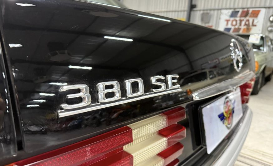 1985 Mercedes-Benz W126 380SE