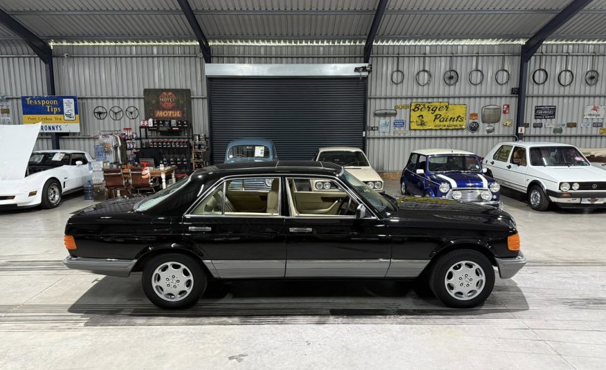 1985 Mercedes-Benz W126 380SE