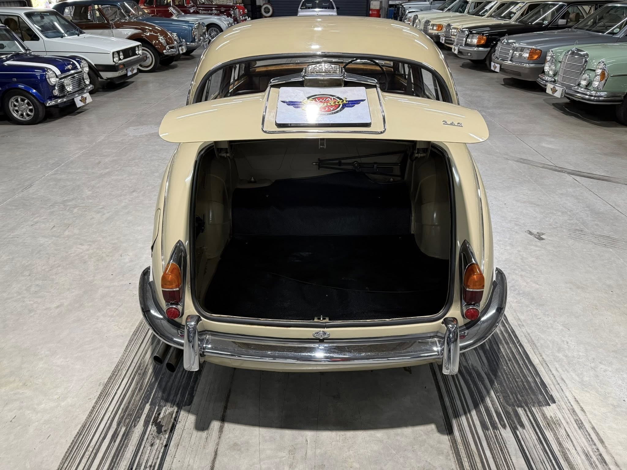 1966 Jaguar MK2 2.4 Manual