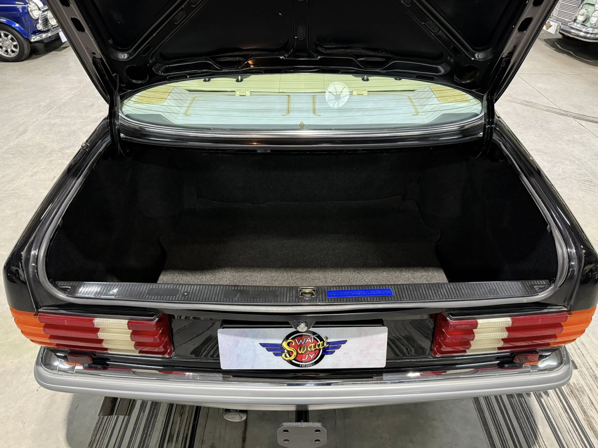 1985 Mercedes-Benz W126 380SE