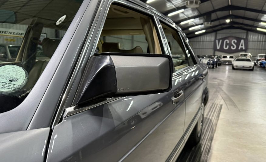 1993 Mercedes-Benz W126 500SE