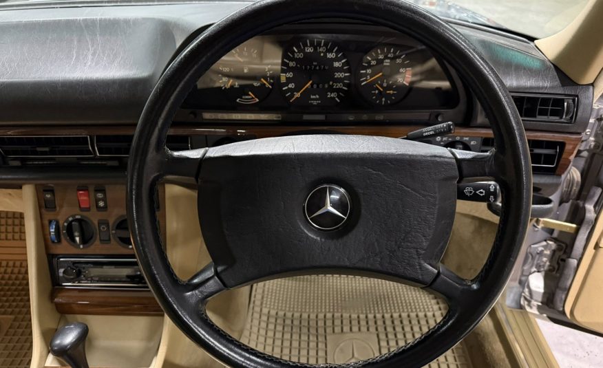 1993 Mercedes-Benz W126 500SE