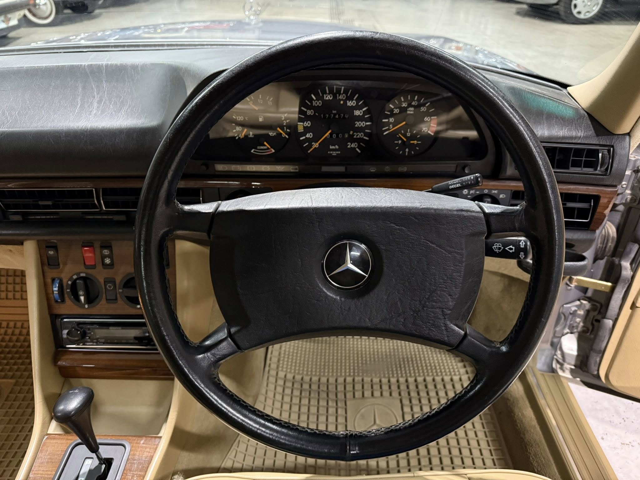 1993 Mercedes-Benz W126 500SE