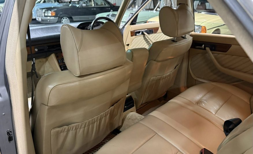 1993 Mercedes-Benz W126 500SE