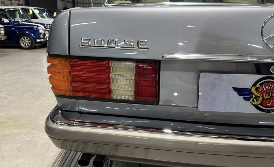 1993 Mercedes-Benz W126 500SE