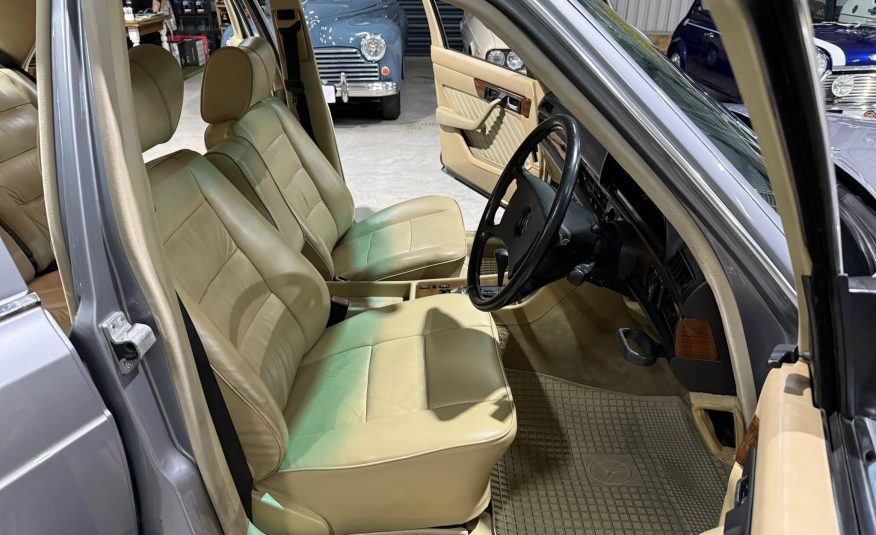 1993 Mercedes-Benz W126 500SE
