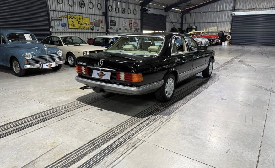 1985 Mercedes-Benz W126 380SE