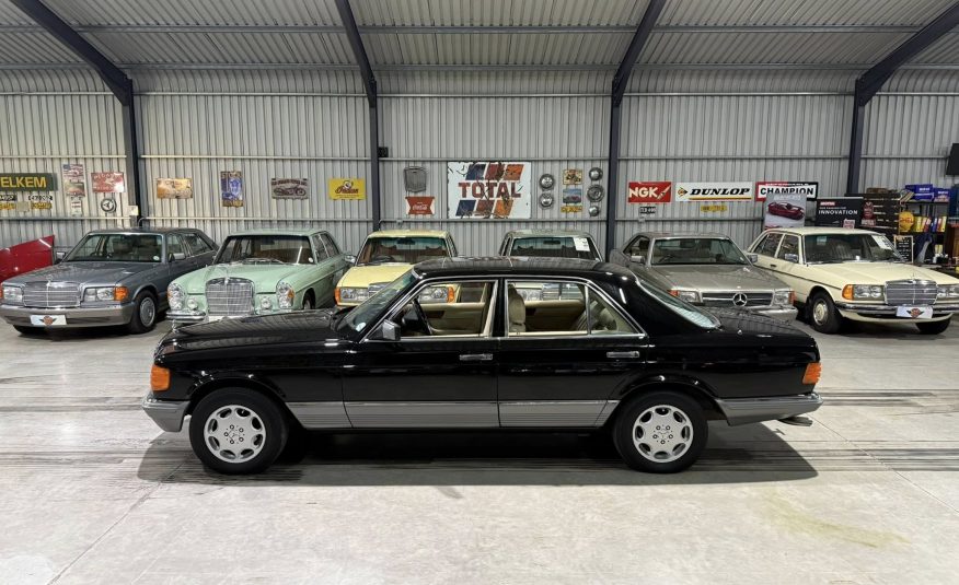 1985 Mercedes-Benz W126 380SE