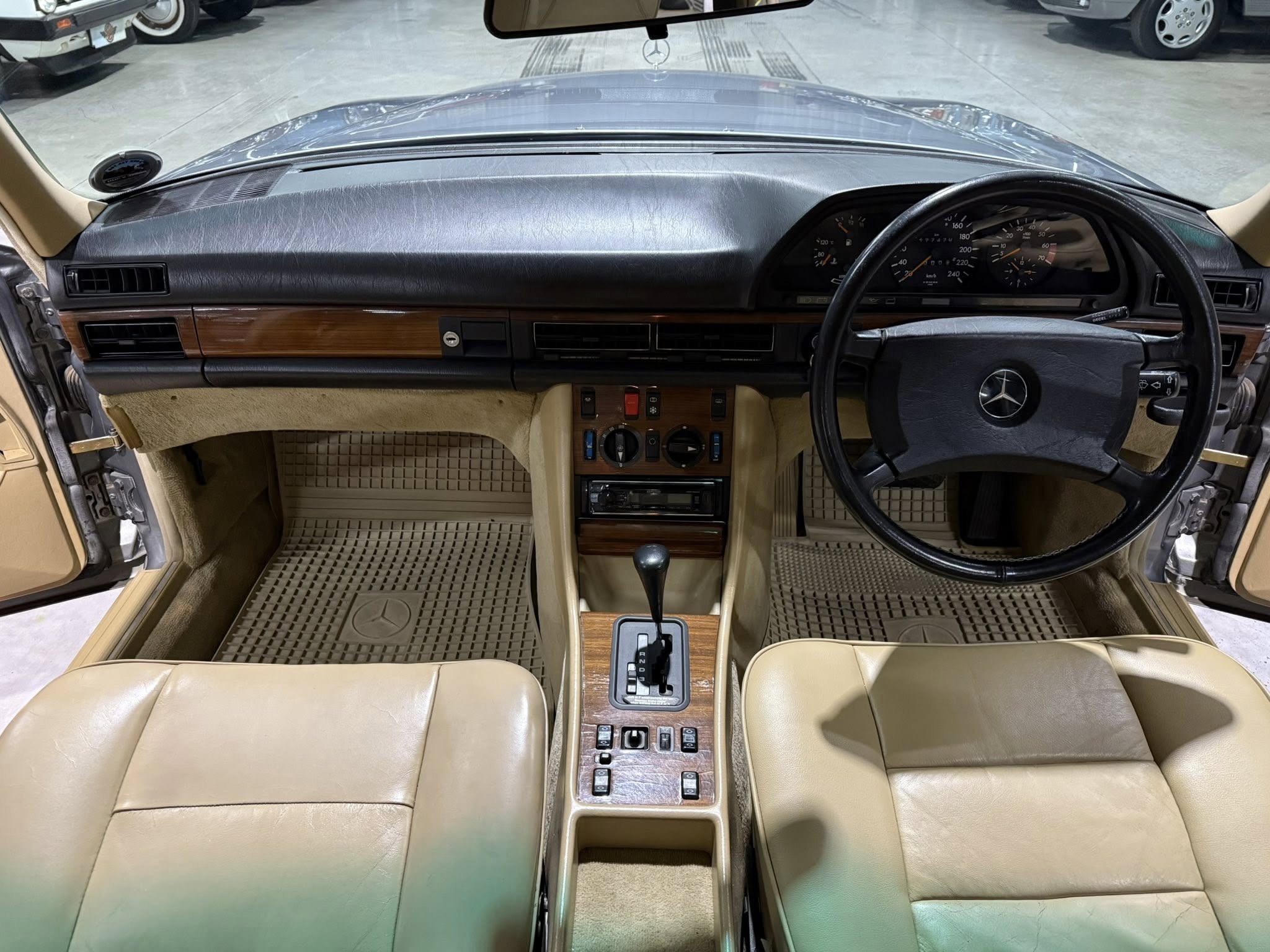 1993 Mercedes-Benz W126 500SE