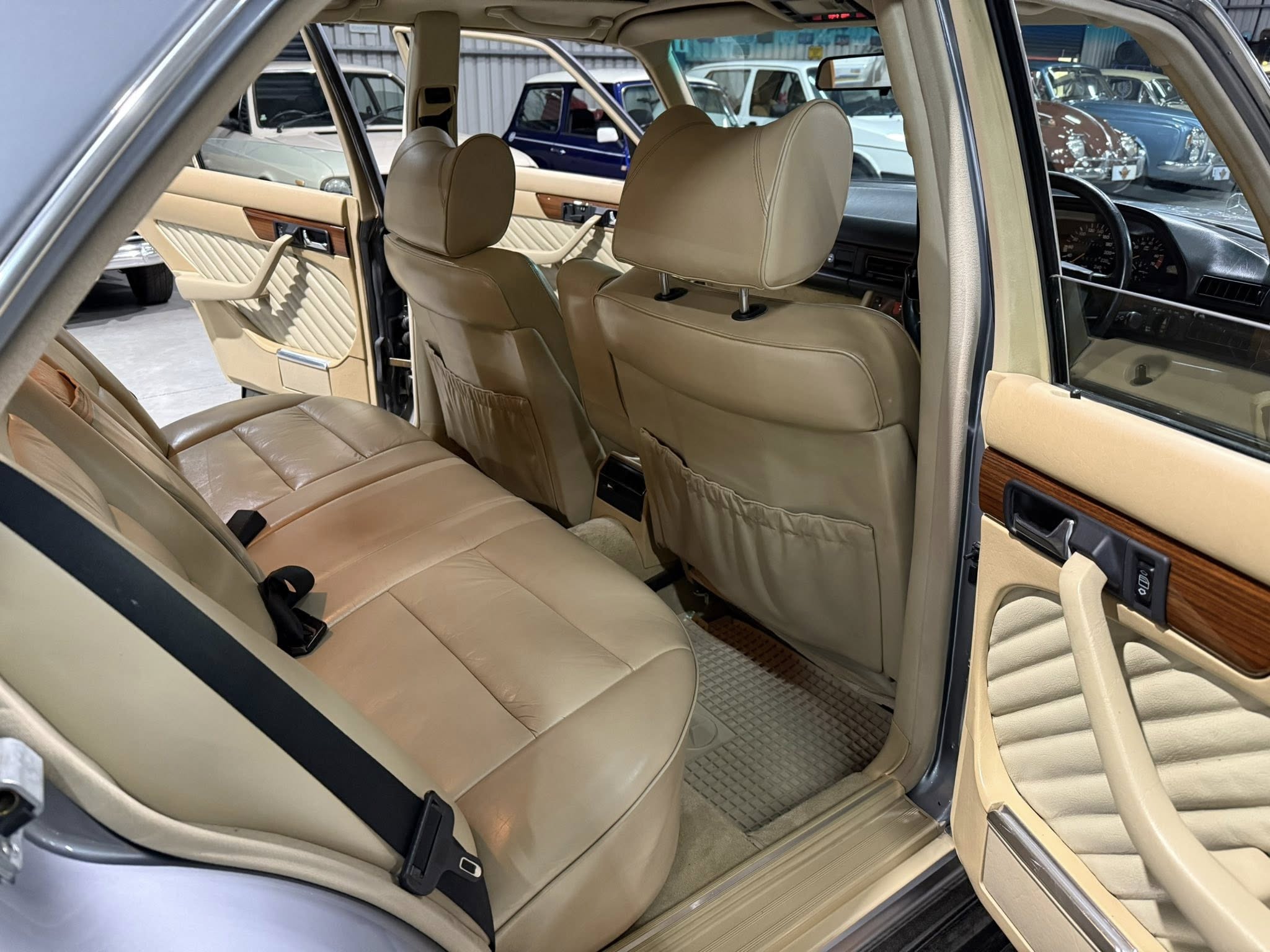1993 Mercedes-Benz W126 500SE