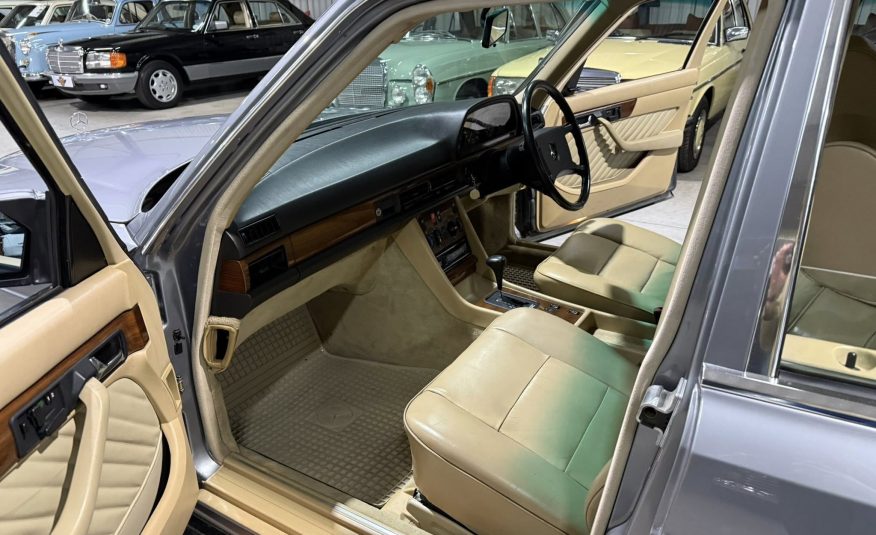1993 Mercedes-Benz W126 500SE