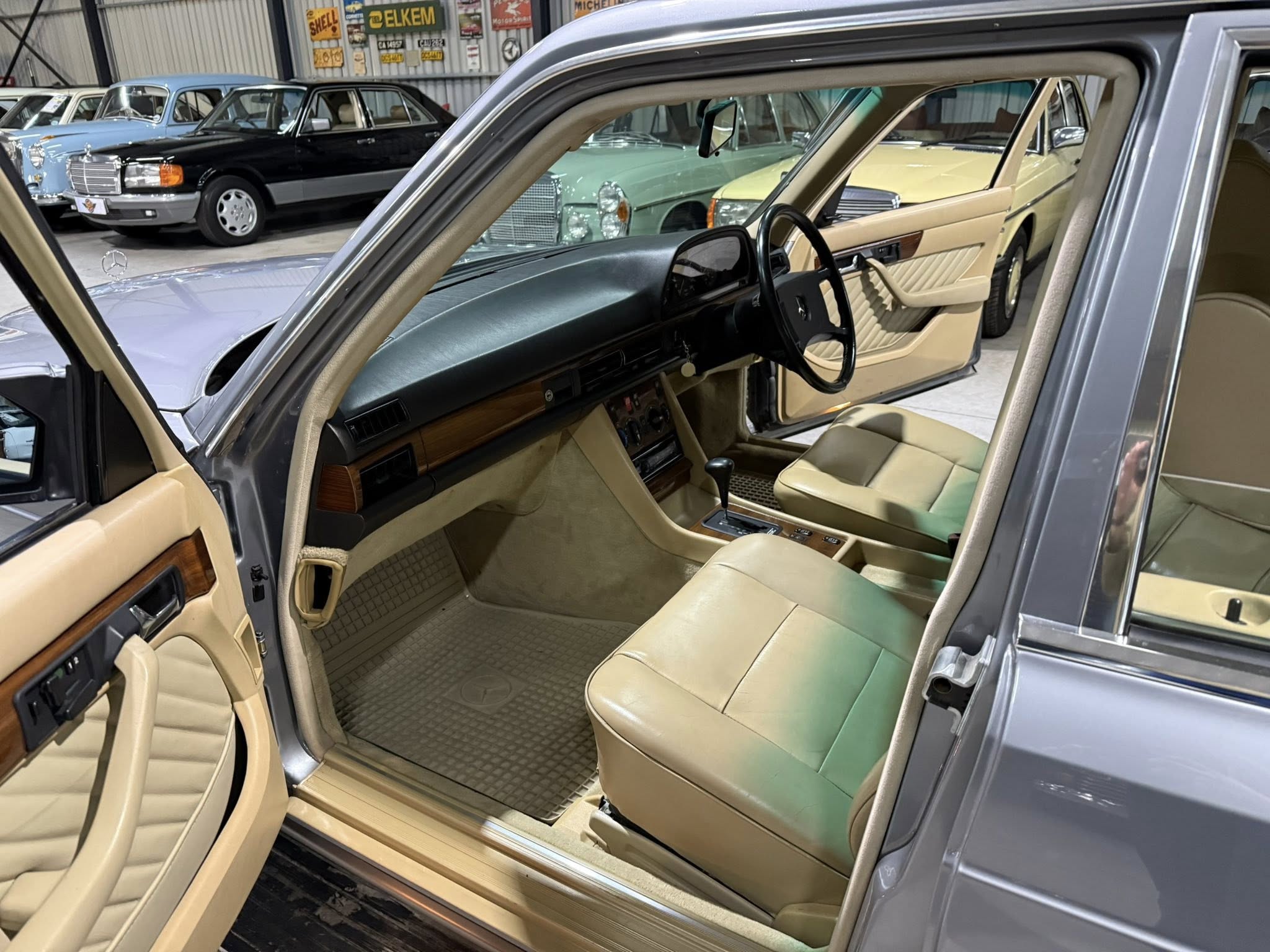 1993 Mercedes-Benz W126 500SE