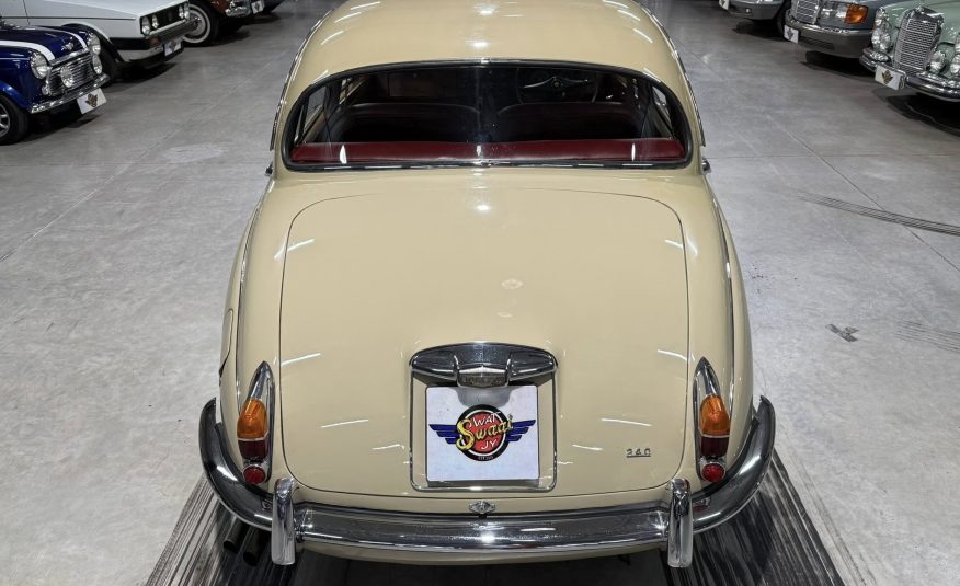 1966 Jaguar MK2 2.4 Manual