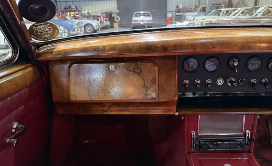 1966 Jaguar MK2 2.4 Manual