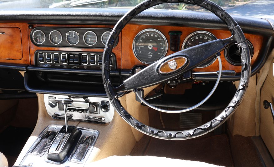 1971 Jaguar XJ6