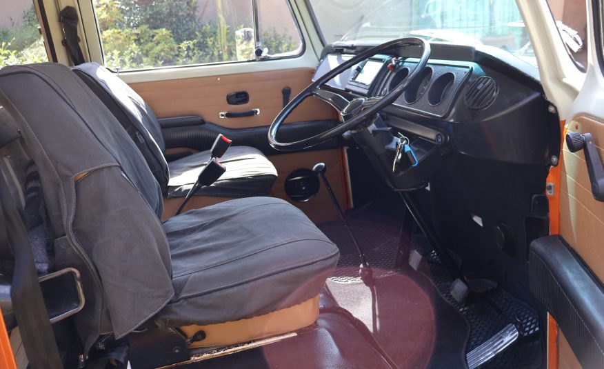 1974 Volkswagen Kombi