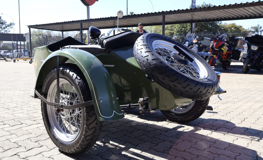 1941 Harley-Davidson 1012