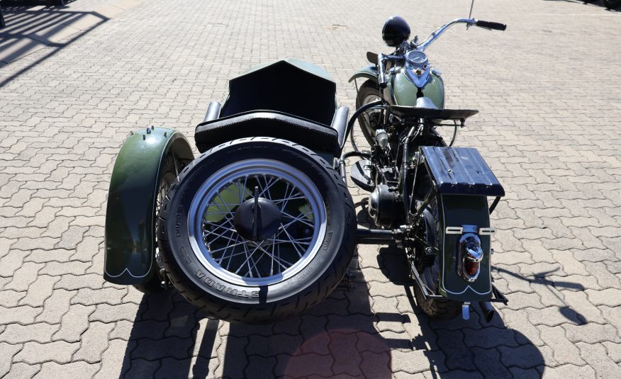 1941 Harley-Davidson 1012