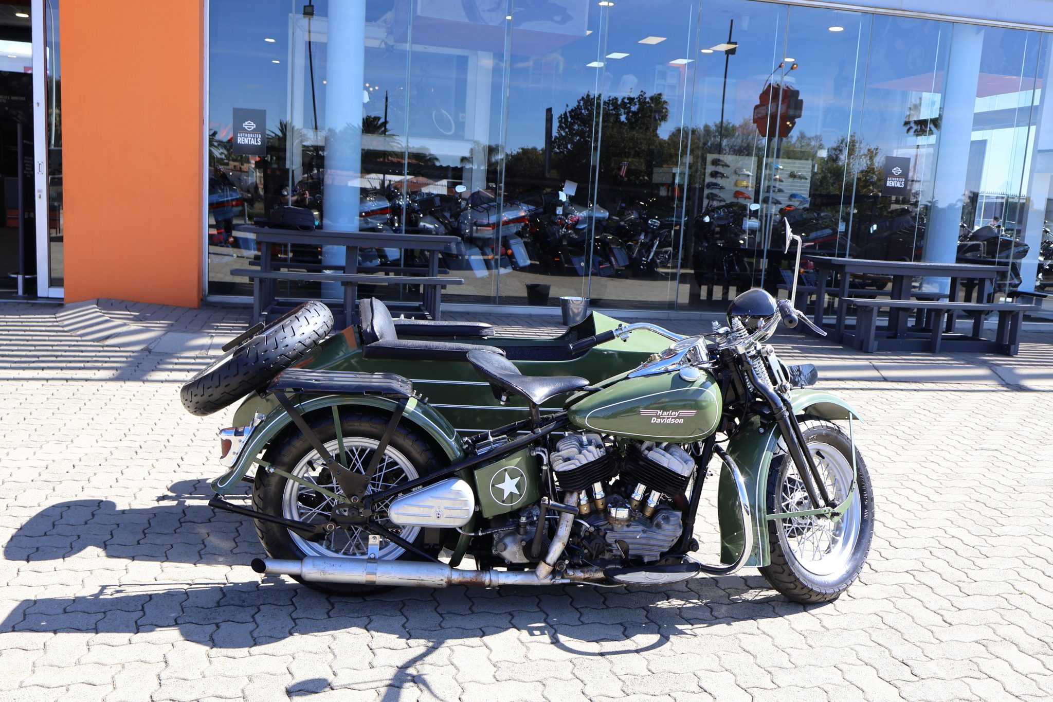 1941 Harley-Davidson 1012