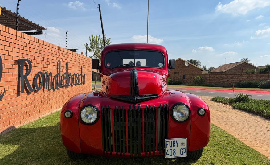 1946 Ford Pickup Jailbar