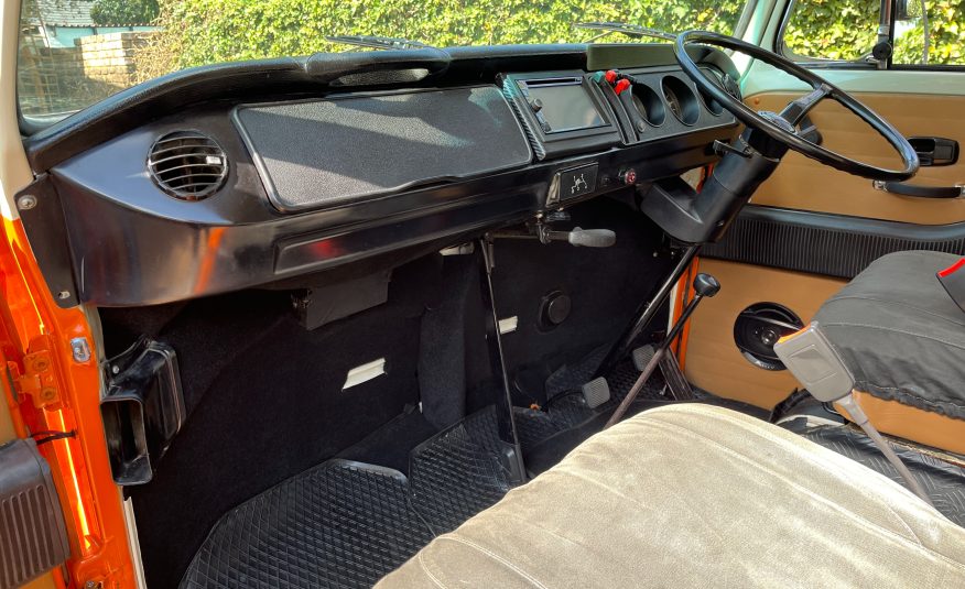 1974 Volkswagen Kombi
