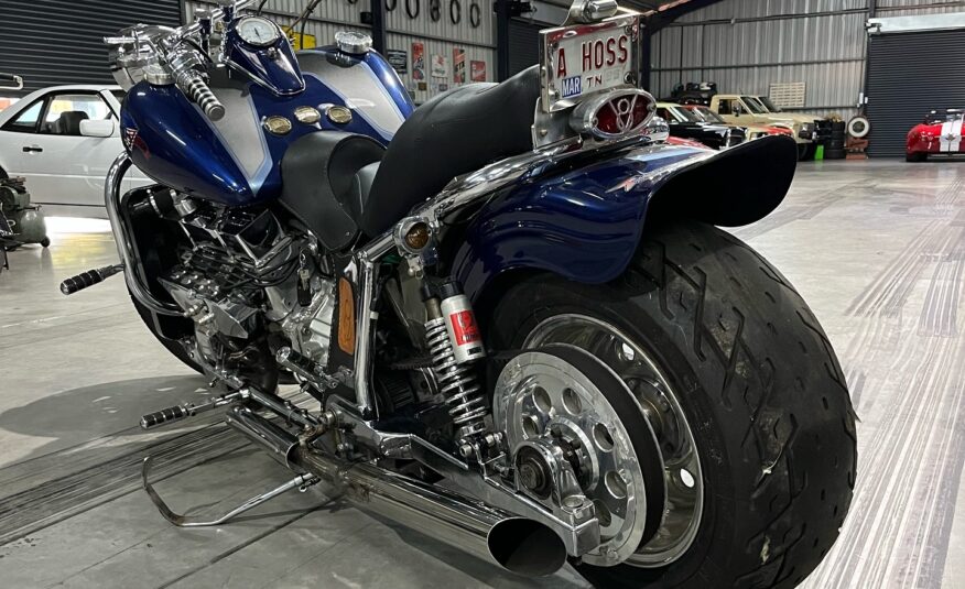 2005 Boss Hoss V8