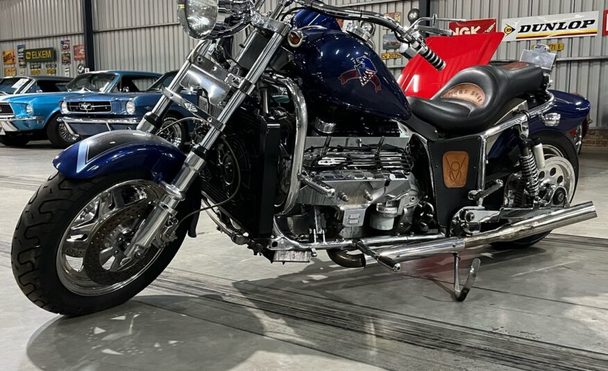 2005 Boss Hoss V8