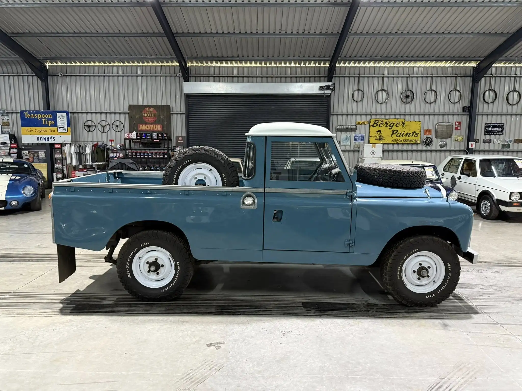 1974 Land Rover LWB Pickup