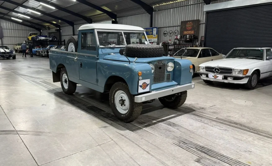 1974 Land Rover LWB Pickup