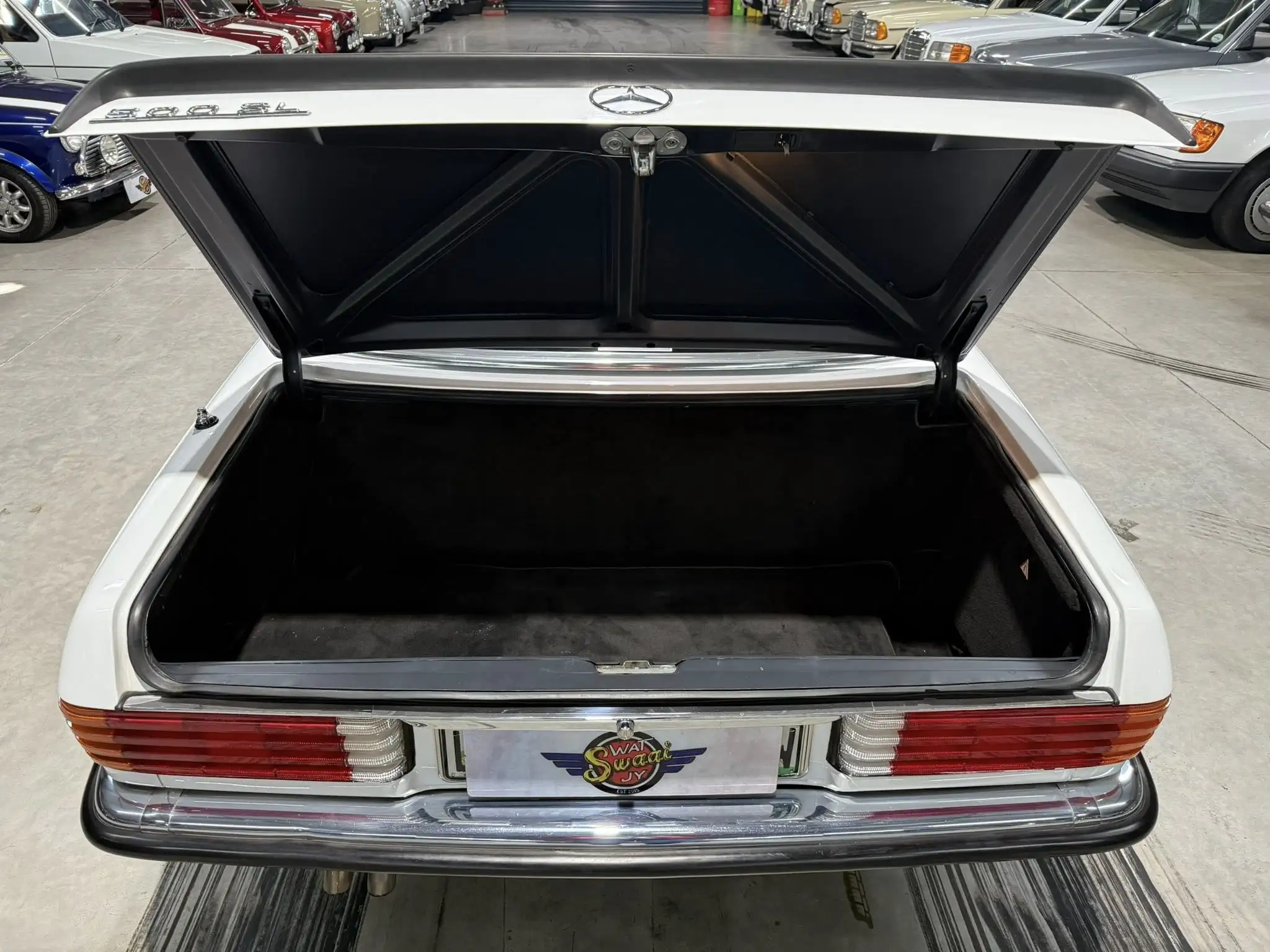 1989 Mercedes-Benz R107 500SL – Late Model Facelift