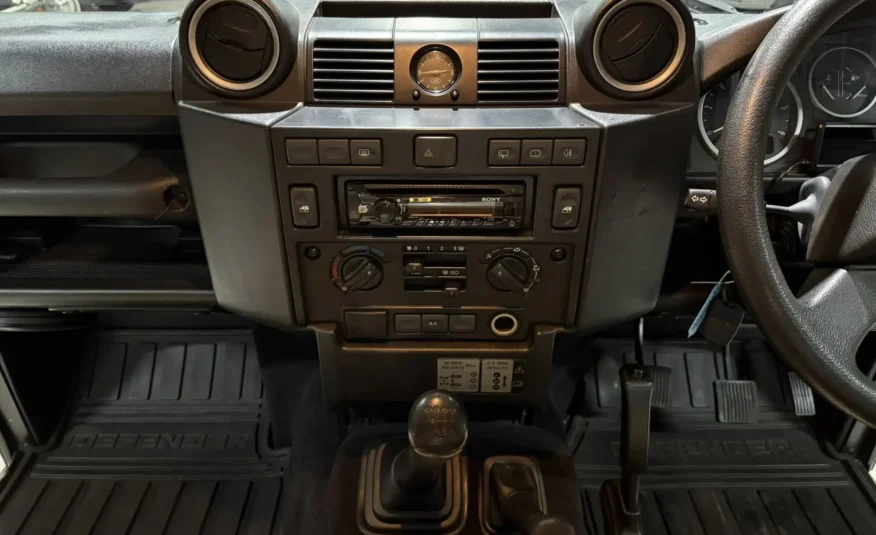 2008 Land Rover Defender 90 – 2.4D Puma