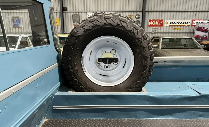 1974 Land Rover LWB Pickup