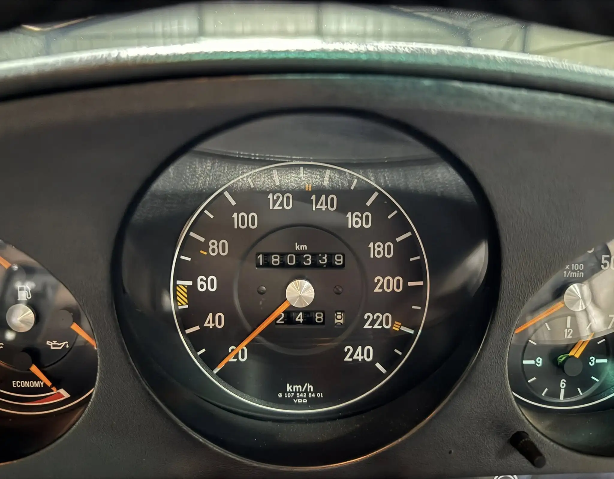 1989 Mercedes-Benz R107 500SL – Late Model Facelift