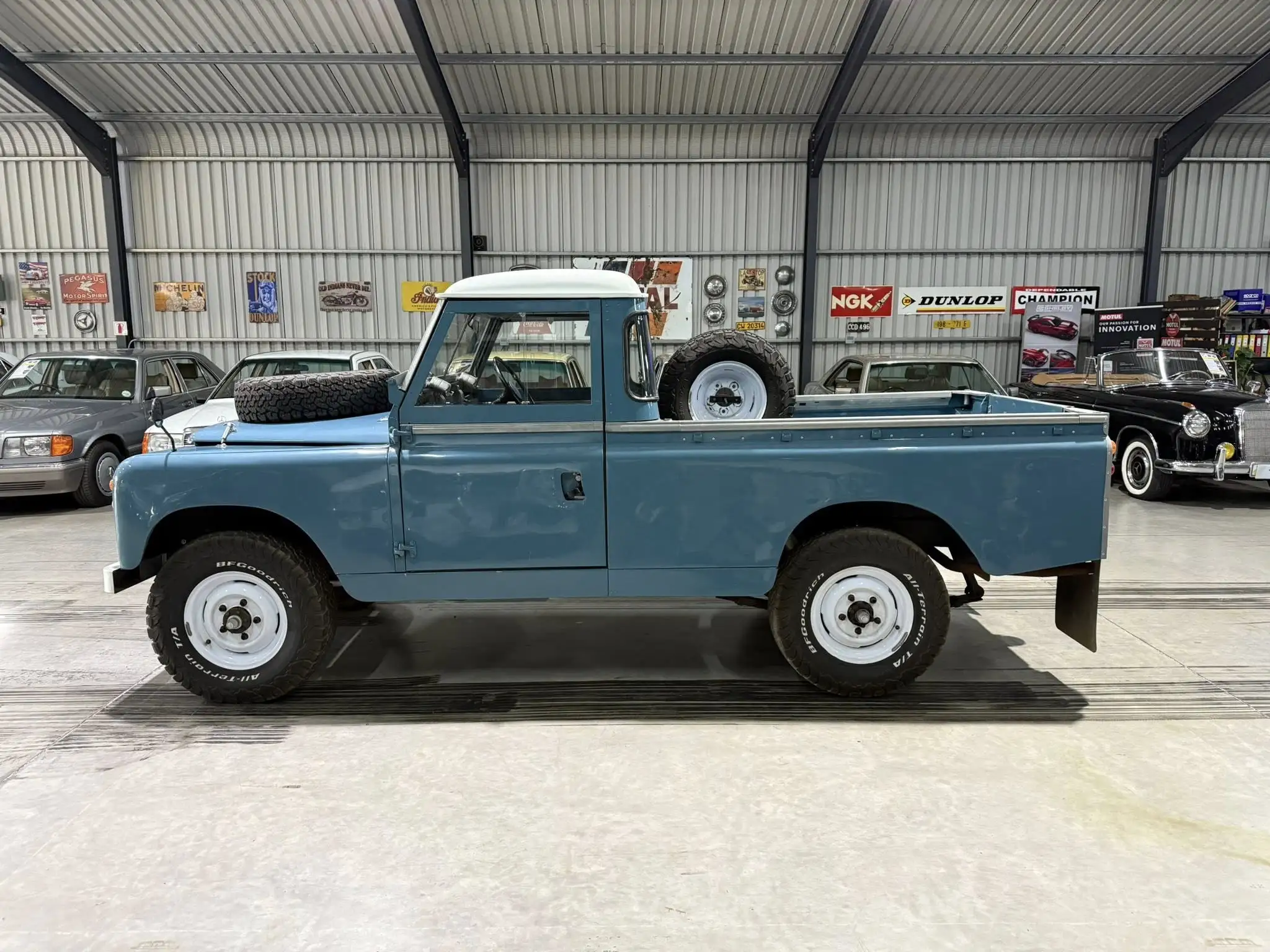 1974 Land Rover LWB Pickup