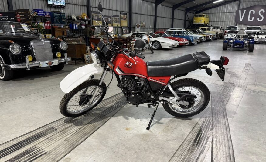 1982 Yamaha XT550