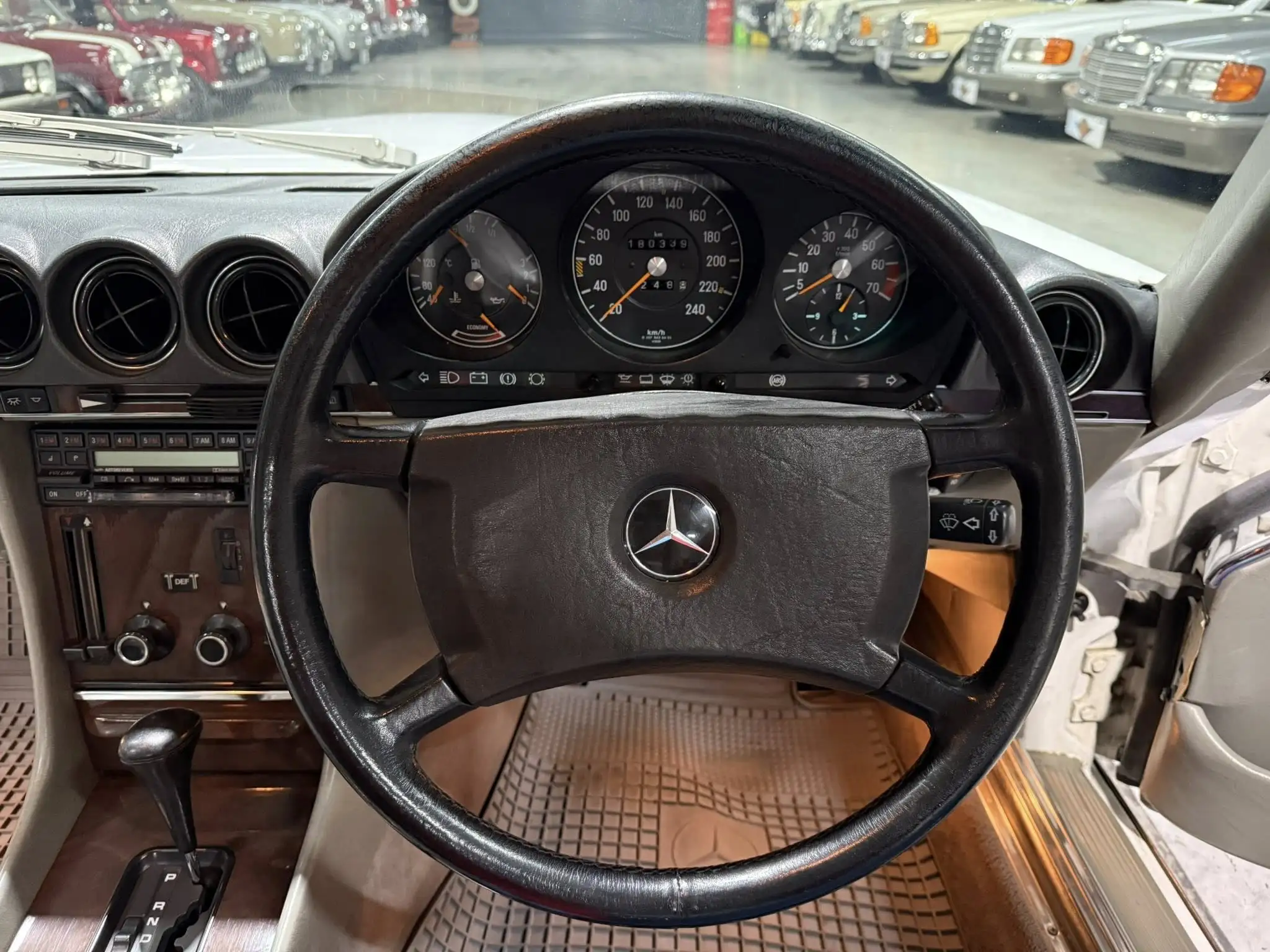 1989 Mercedes-Benz R107 500SL – Late Model Facelift