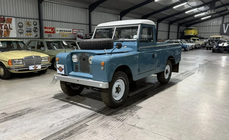 1974 Land Rover LWB Pickup